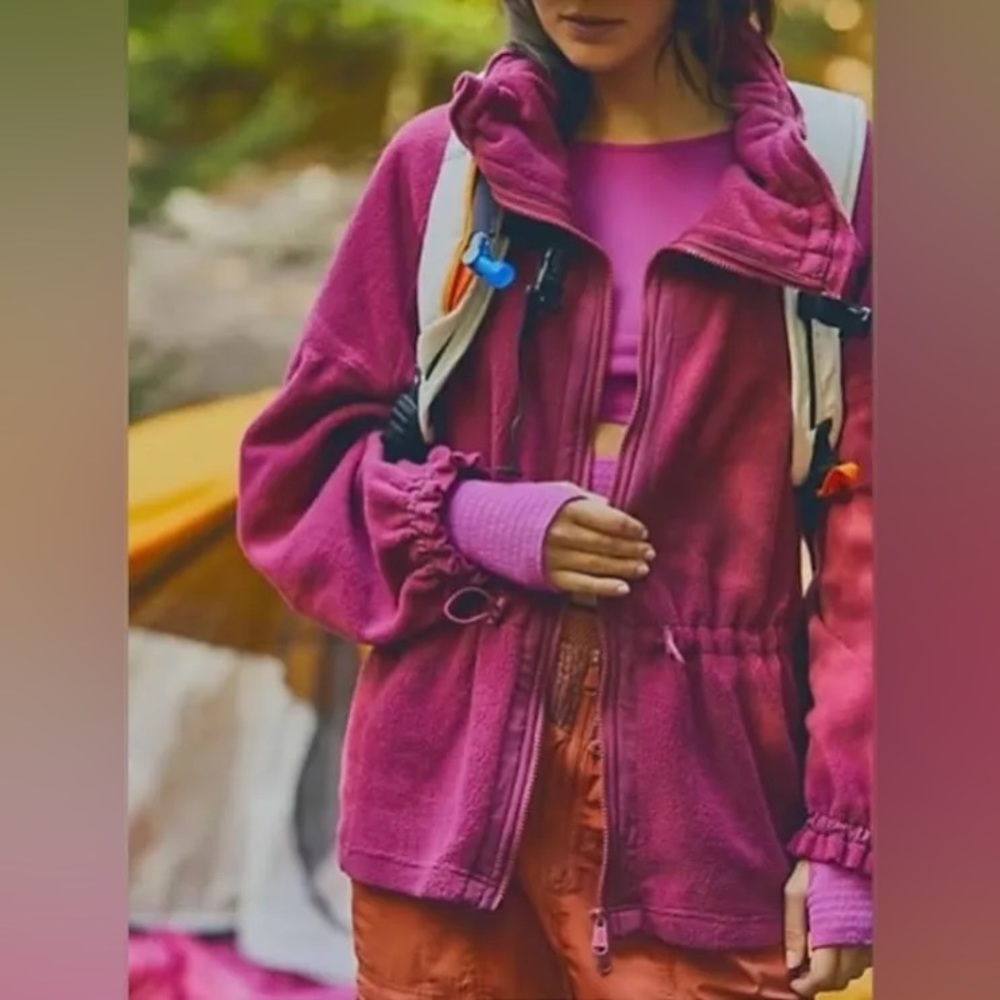 Free People Movement She’s All That Fleece Drawstring Zippered Pink Wine Size L